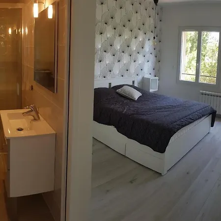 Apartment Boost Your Immo La Courtaude T4